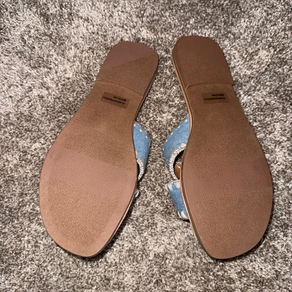 Dolce Vita Denim Crisscross Slide Sandals in Blue and Tan - Picture 2 of 2